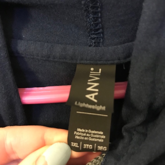 ❌SOLD❌Exclusive New York Blood Center Donor Tee 🩸 - Picture 3 of 4